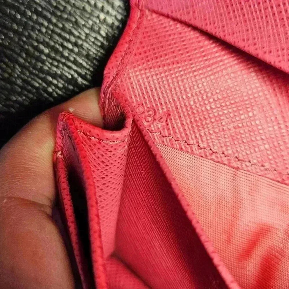 Prada Pink Saffiano  Cardholder - Picture 3 of 14